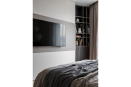Мебель для спальни: встроенный стеллаж, Шкаф,  ДСП панель в ТВ зоне  и прикроватные навесные тумбы