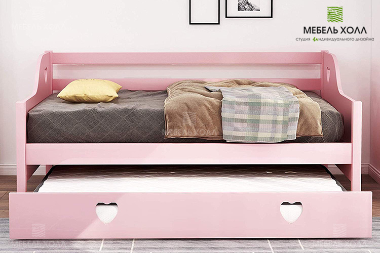 Выдвижная кровать выполнена из крашенного МДФ