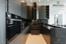 Мебель кухонная черного цвета из матового МДФ оттенка графита 