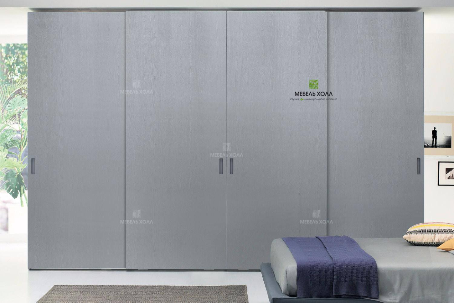 Классический гардероб в сером оттенке с системой для раздвижных дверей Hettich, с вырезанными ручками и необходимым местом для хранения вещей, выполнен из МДФ 