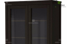 Шкаф-витрина из черно-коричневого массива дуба с задней панелью из ДВП. Дверцы со встроенным доводчиком.