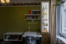 Детская для мальчика из экошпона и ДСП Egger, витринный шкаф с подсветкой