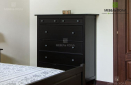 Комплект мебели для спальни из натурального дерева крашенного в черный цвет