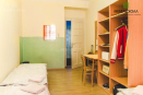 Набор мебели из ДСП для общежития: кровати, шкафы, столы, тумбы