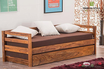 Кровать из массива дерева Мокка