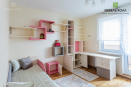 Мебель для детской выполнена в трех цветах ДСП Egger. Фурнитура Blum, мягкая панель в детской кровати